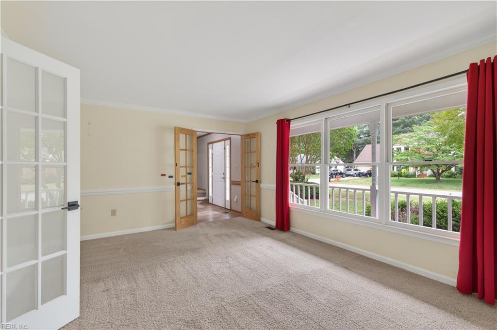 129 Stone Lake Court Yorktown VA 23693