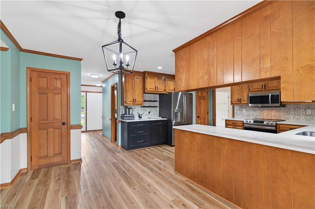 129 Stone Lake Court Yorktown VA 23693