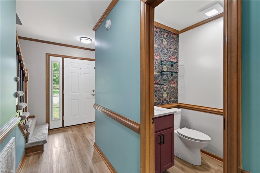 129 Stone Lake Court Yorktown VA 23693