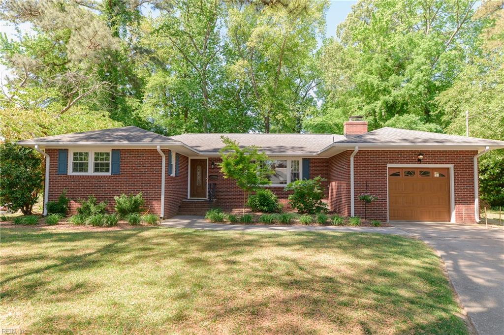 10 Lucerne Circle Newport News VA 23606