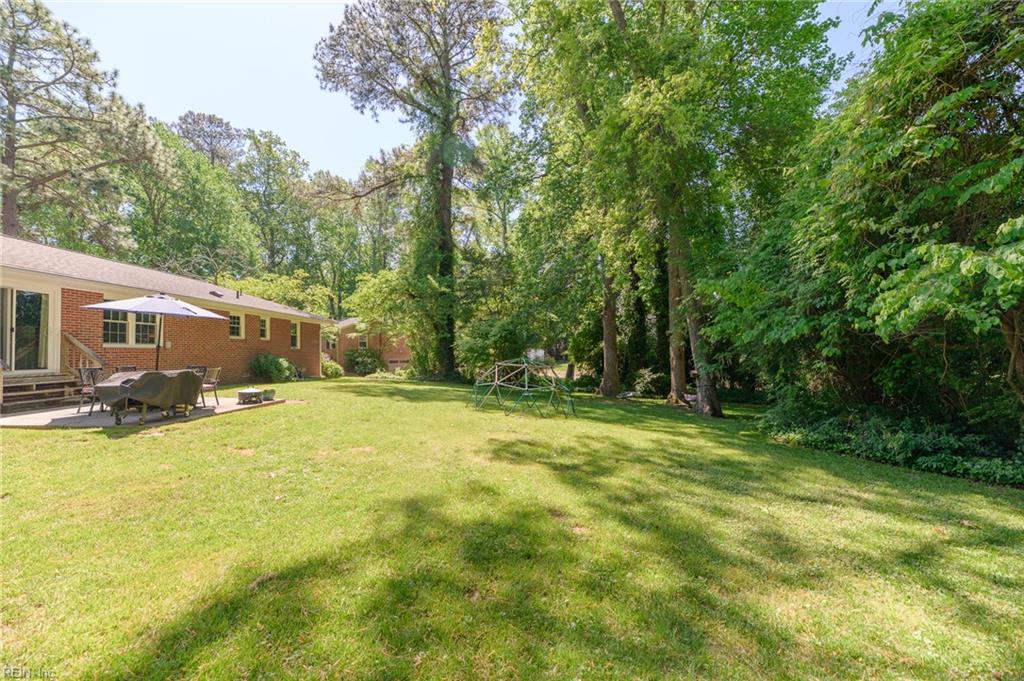 10 Lucerne Circle Newport News VA 23606