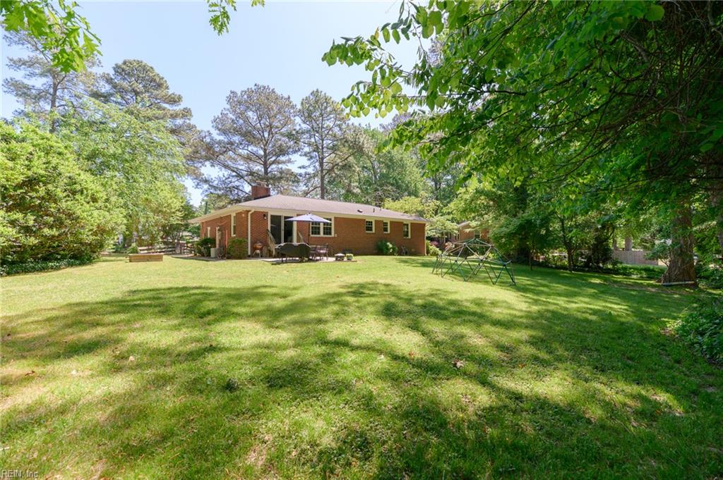 10 Lucerne Circle Newport News VA 23606