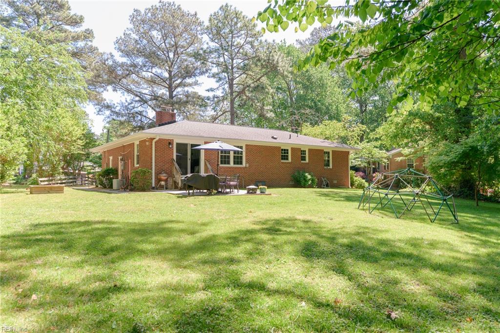 10 Lucerne Circle Newport News VA 23606