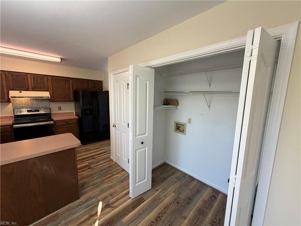 411 Campton Place Newport News VA 23608