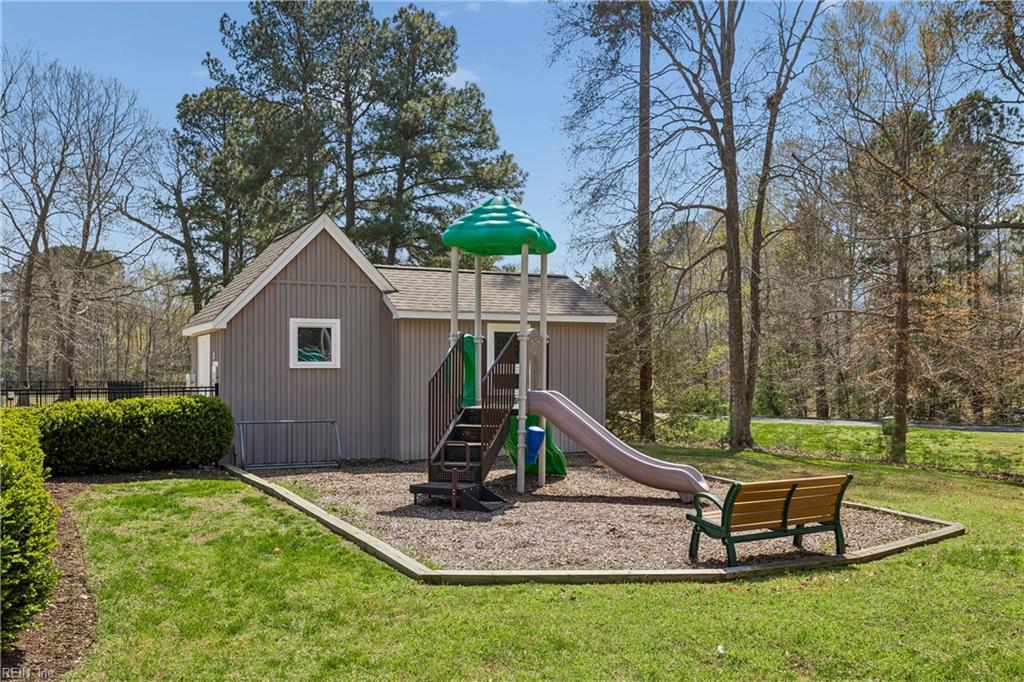 2504 Campbell Close Williamsburg VA 23185