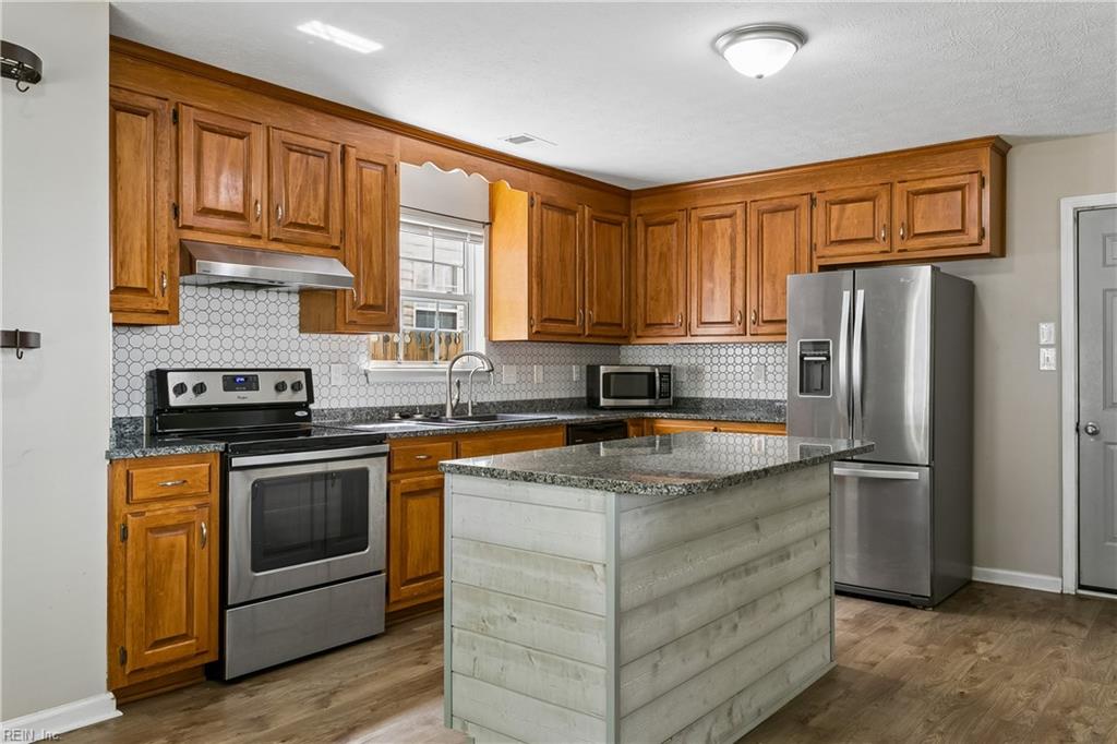 202 Bradmere Loop Newport News VA 23608