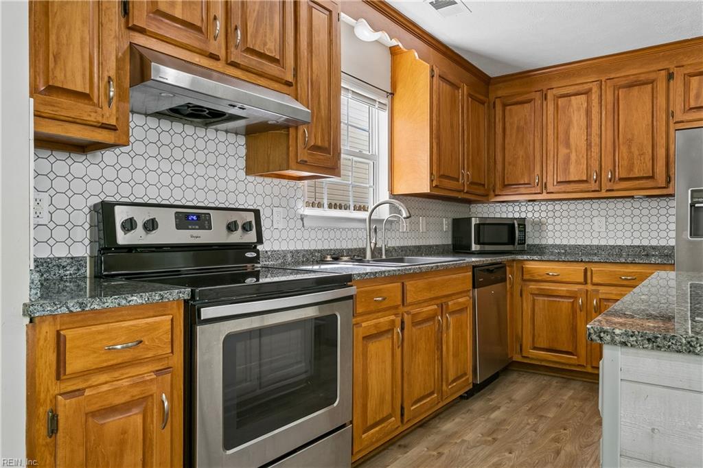 202 Bradmere Loop Newport News VA 23608