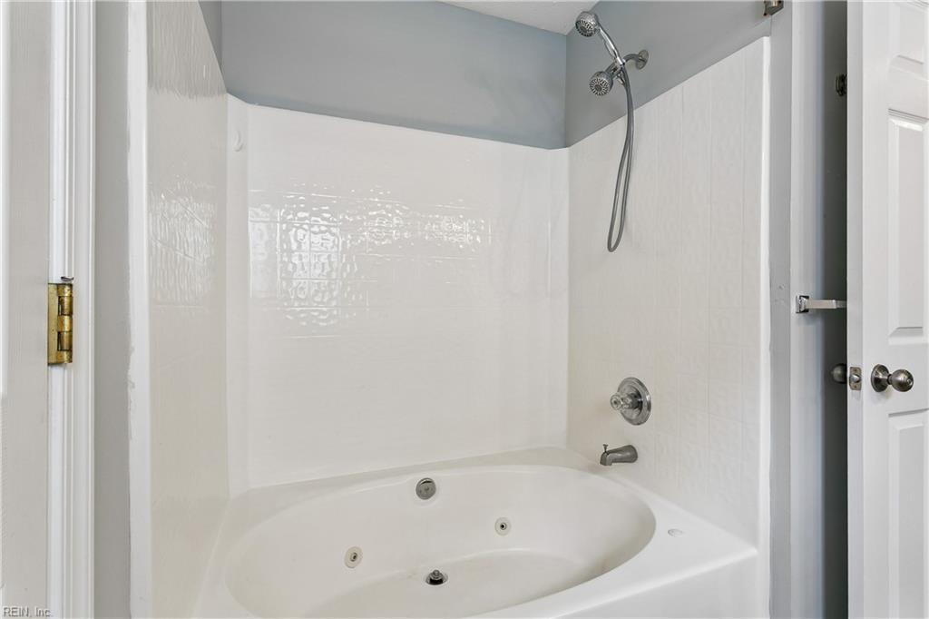 202 Bradmere Loop Newport News VA 23608