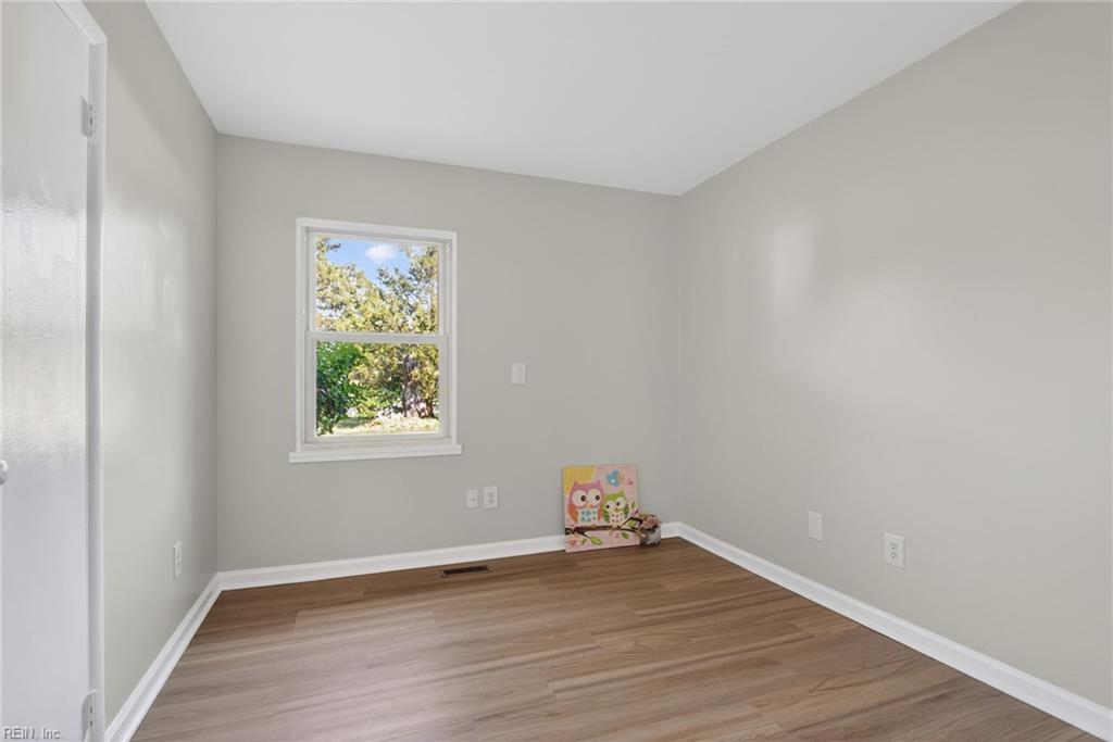 122 Jenness Lane Newport News VA 23602
