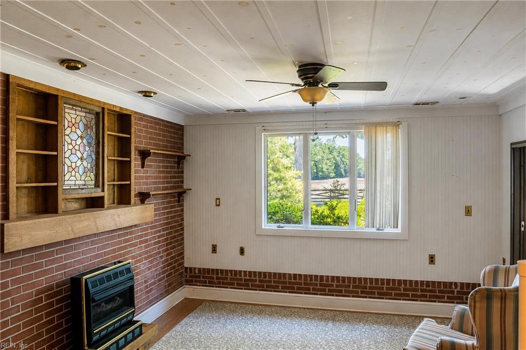 9147 Farys Mill Road Gloucester VA 23061