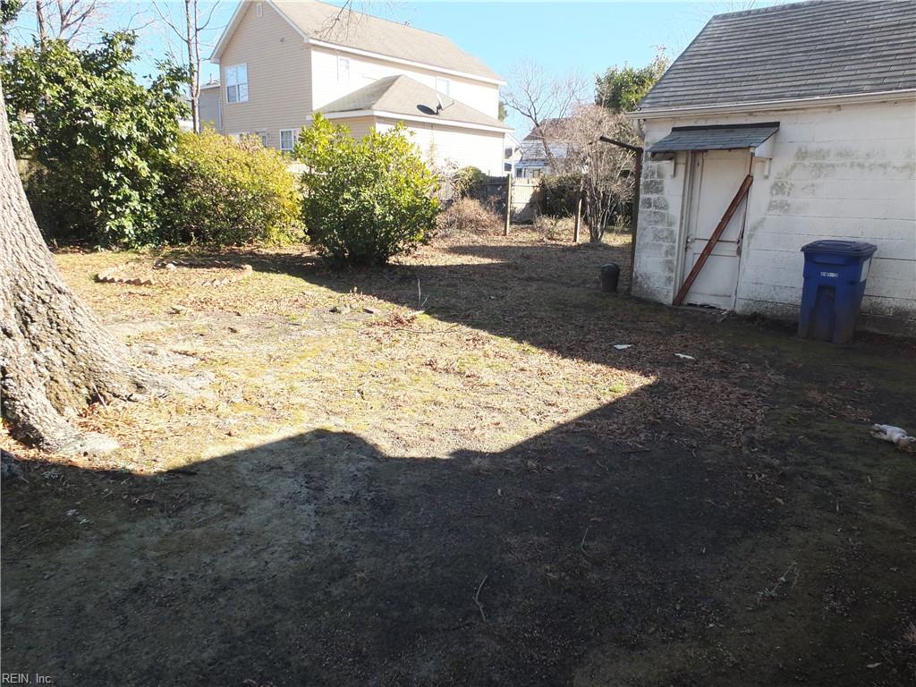 2208 Roanoke Avenue Newport News VA 23607