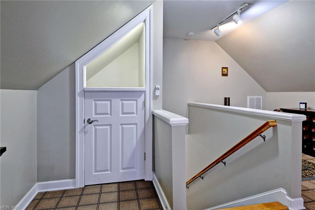 127 Great Glen Williamsburg VA 23188