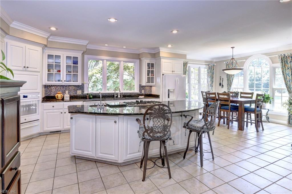 2093 Harpers Mill Williamsburg VA 23185