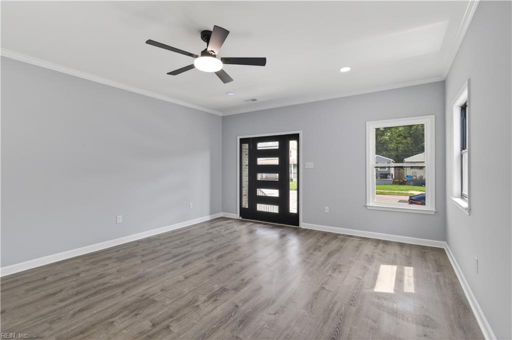 645 Ivy Avenue Newport News VA 23607