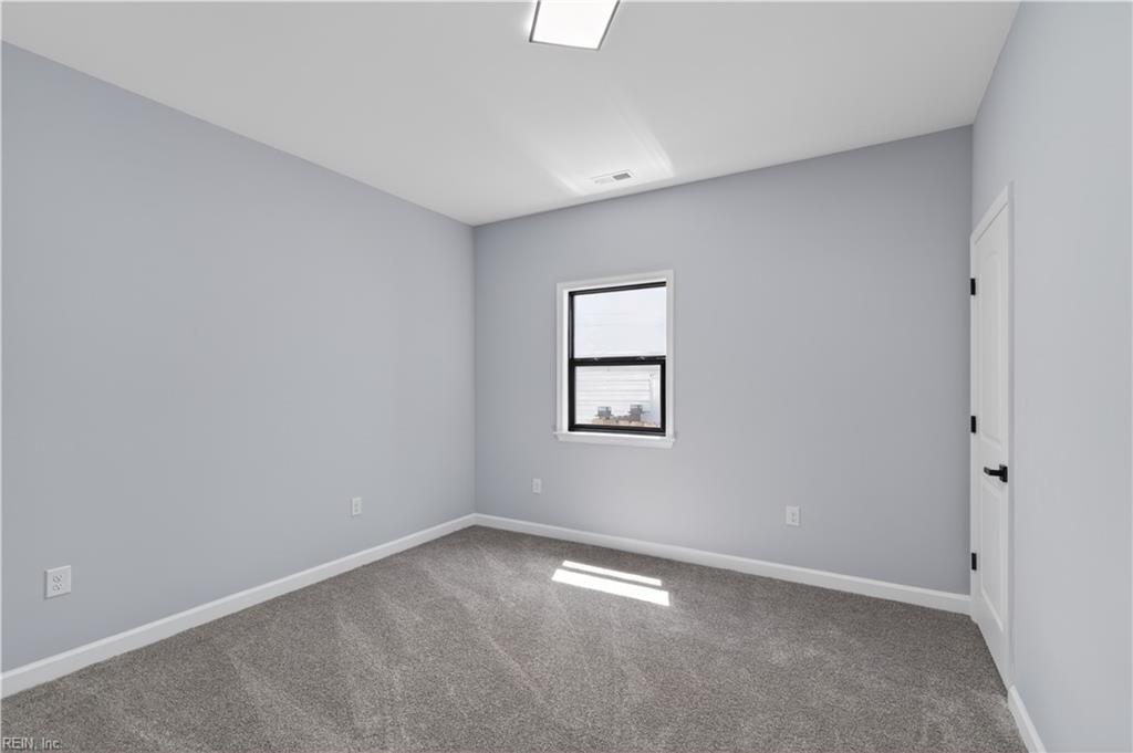 645 Ivy Avenue Newport News VA 23607