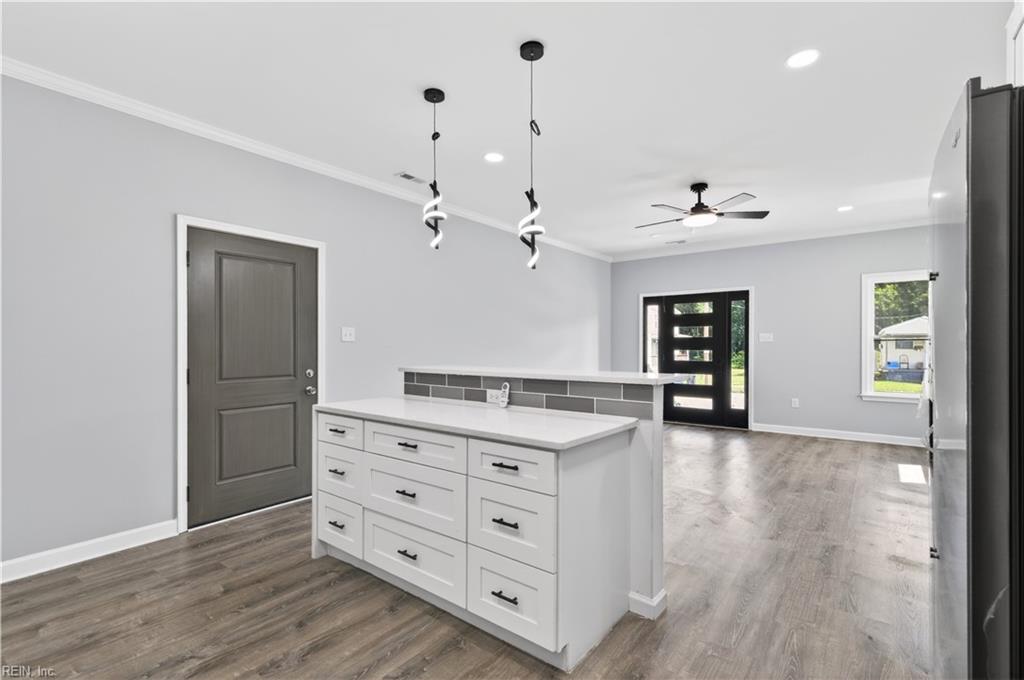 645 Ivy Avenue Newport News VA 23607
