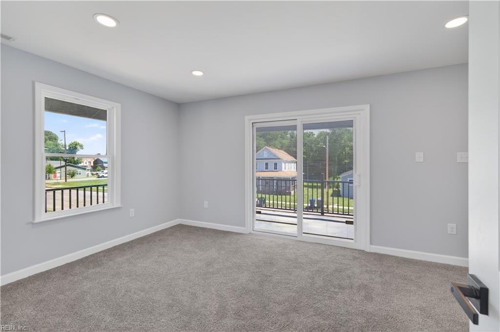 645 Ivy Avenue Newport News VA 23607