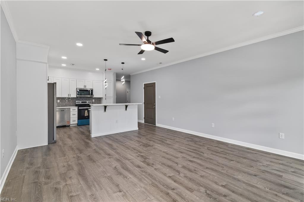 645 Ivy Avenue Newport News VA 23607