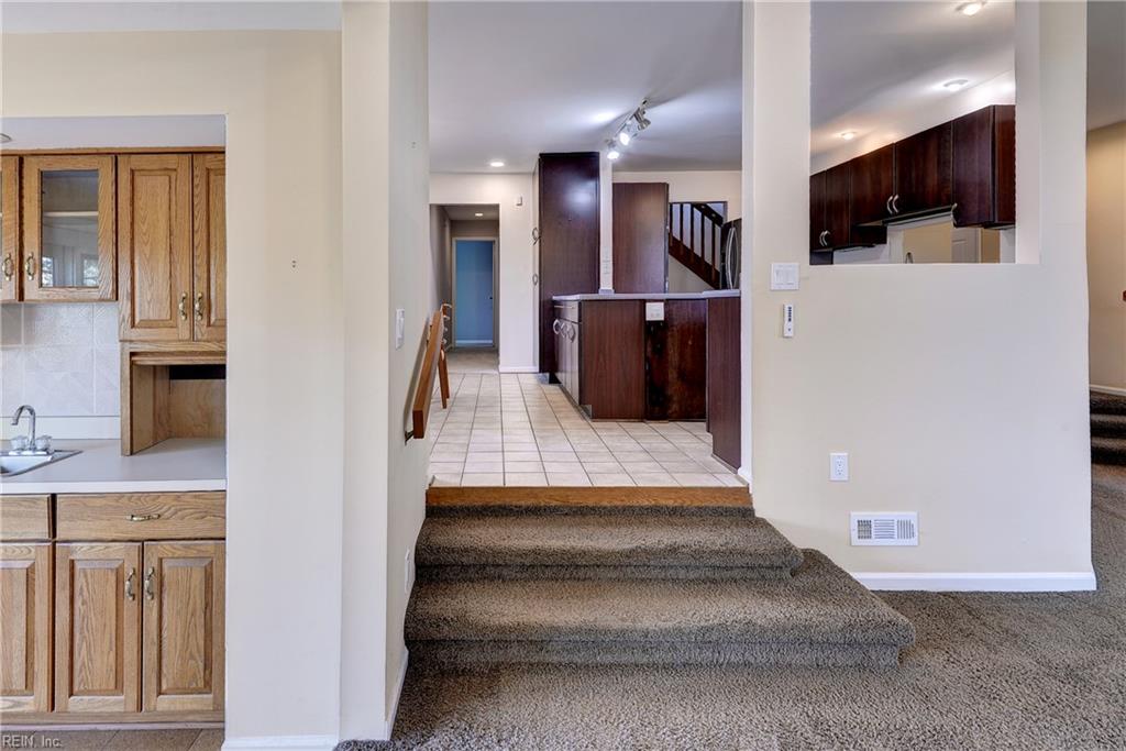 49 Dillwyn Drive Newport News VA 23602