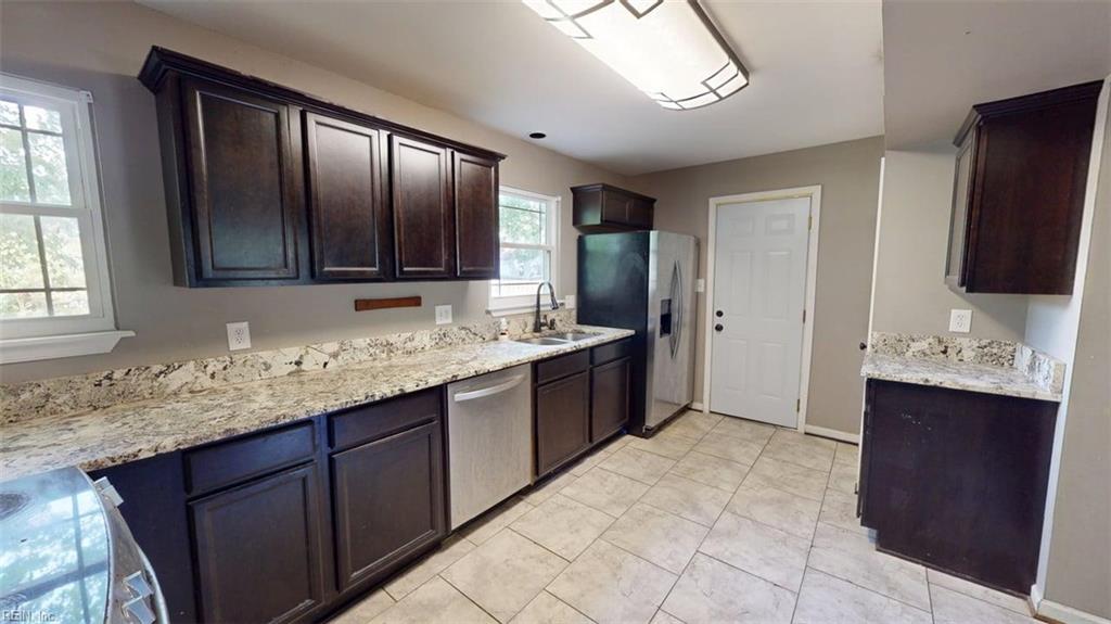 128 Edsyl Street Newport News VA 23602