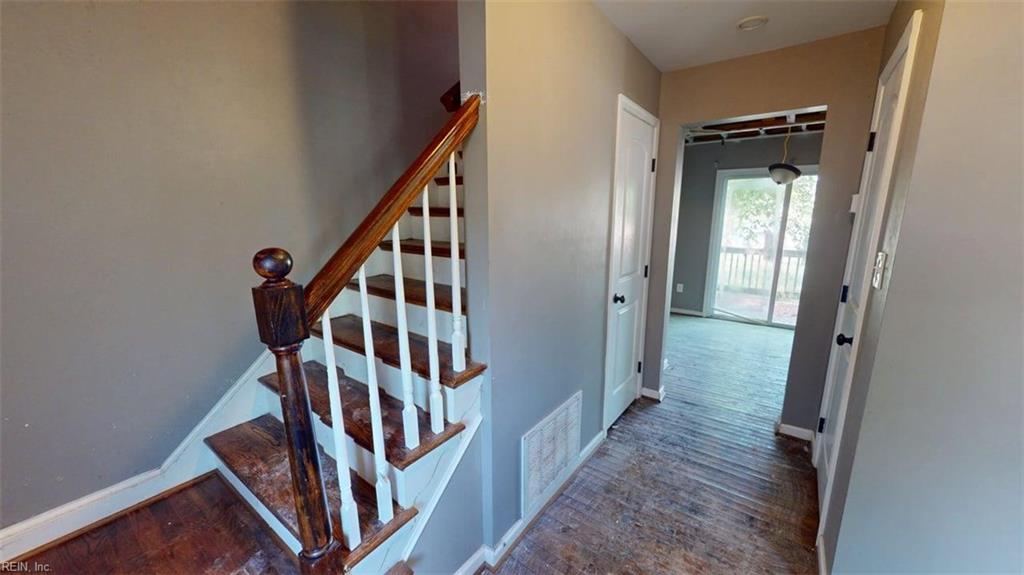 128 Edsyl Street Newport News VA 23602