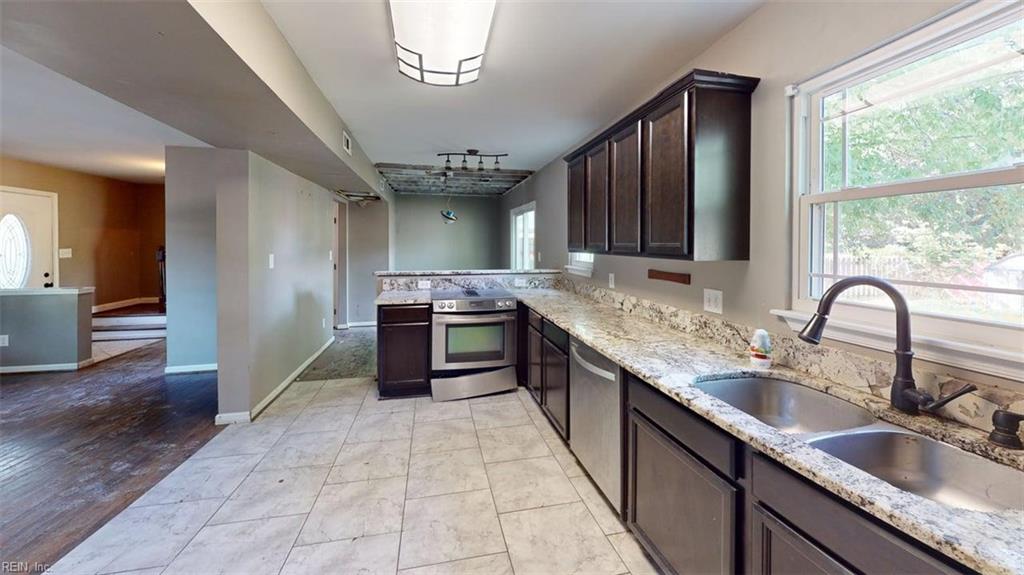 128 Edsyl Street Newport News VA 23602