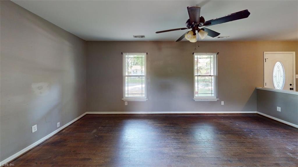 128 Edsyl Street Newport News VA 23602