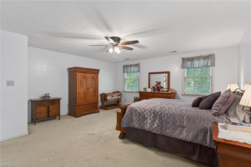 305 Patriot Way Yorktown VA 23693