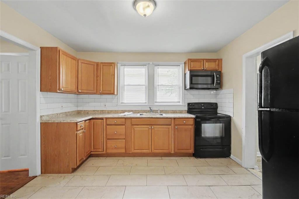 1804 Marshall Avenue Newport News VA 23607