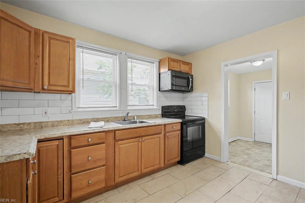 1804 Marshall Avenue Newport News VA 23607