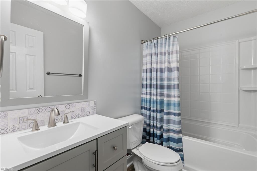 899 Eastnor Court Newport News VA 23608