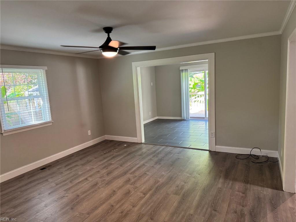 29 Effingham Place Newport News VA 23608