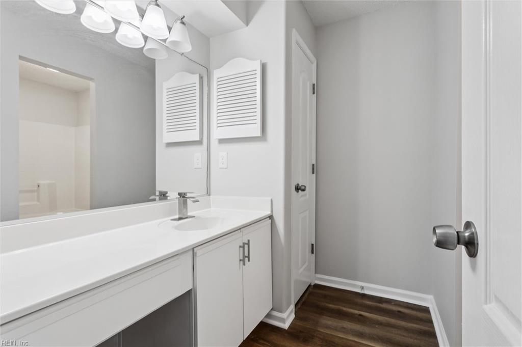 817 Player Lane Newport News VA 23602