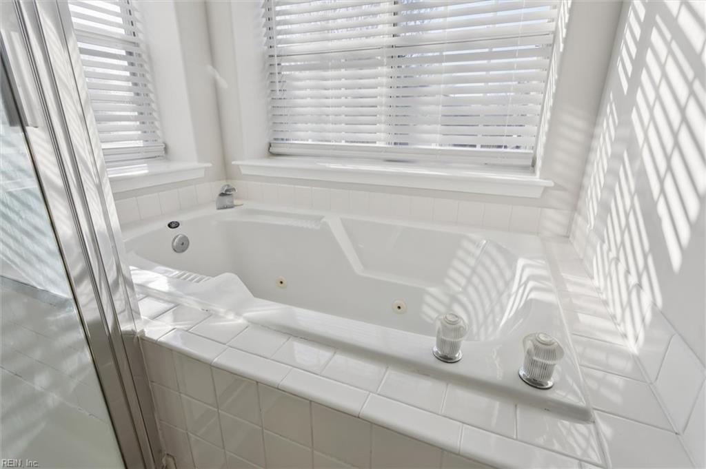 817 Player Lane Newport News VA 23602