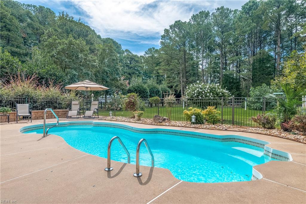 423 Weston Road Yorktown VA 23692