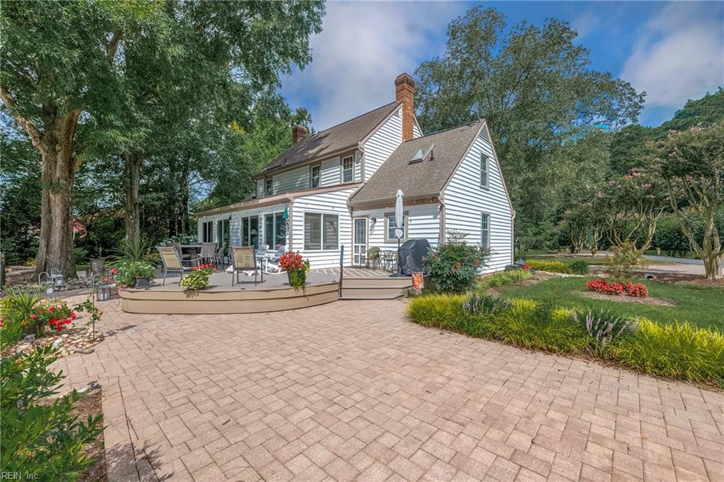 423 Weston Road Yorktown VA 23692