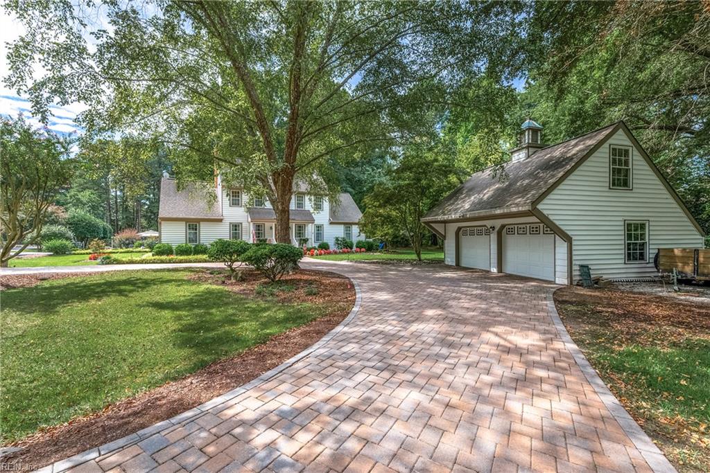 423 Weston Road Yorktown VA 23692
