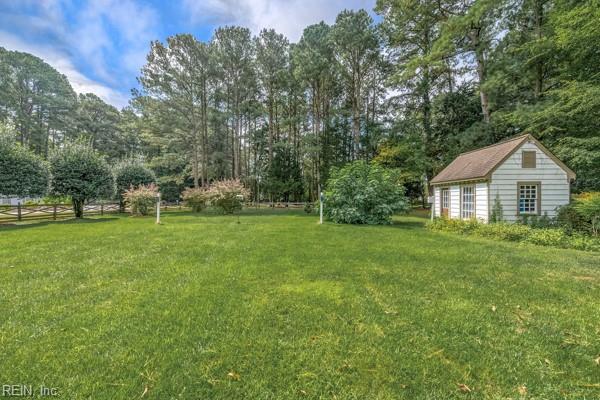 423 Weston Road Yorktown VA 23692