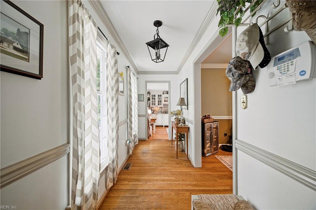 423 Weston Road Yorktown VA 23692