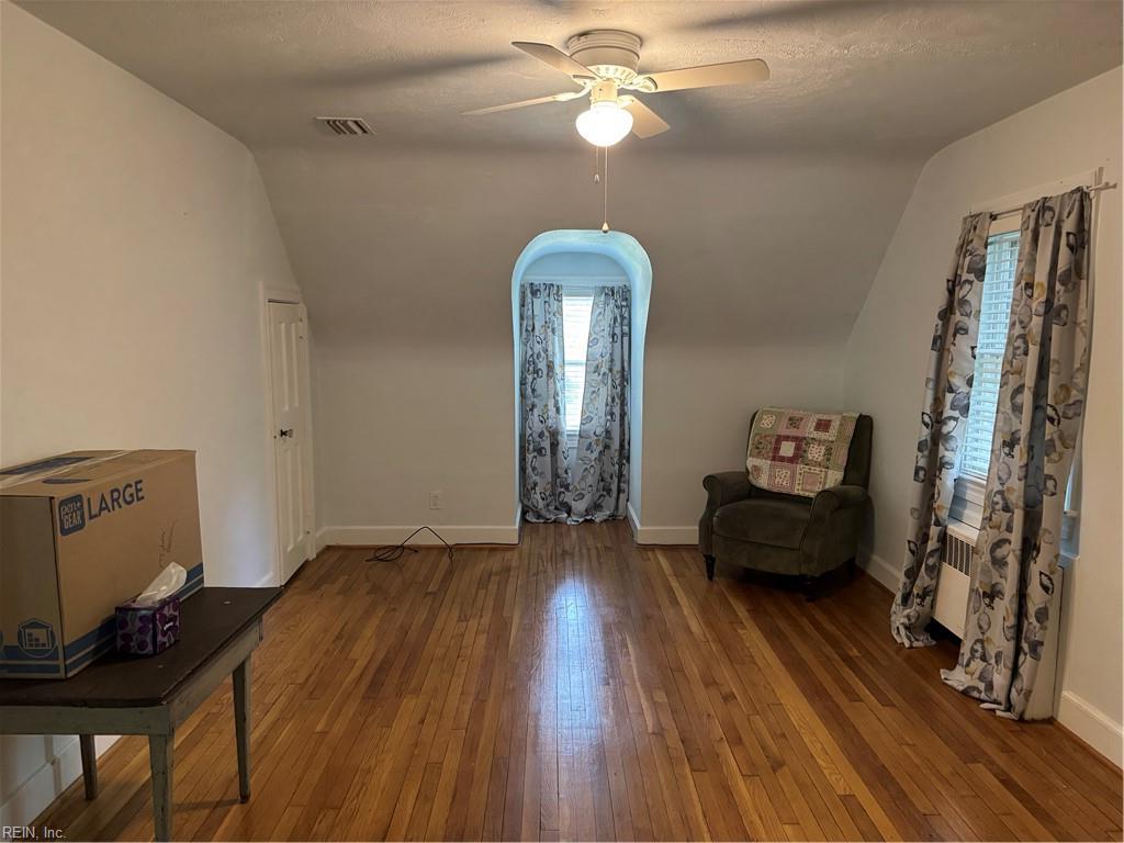 264 James River Drive Newport News VA 23601