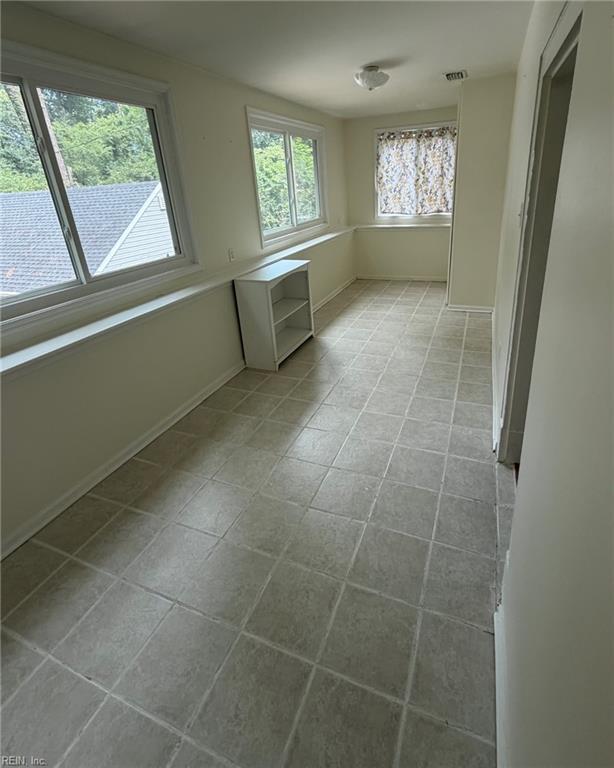 264 James River Drive Newport News VA 23601