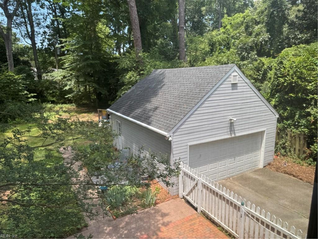 264 James River Drive Newport News VA 23601