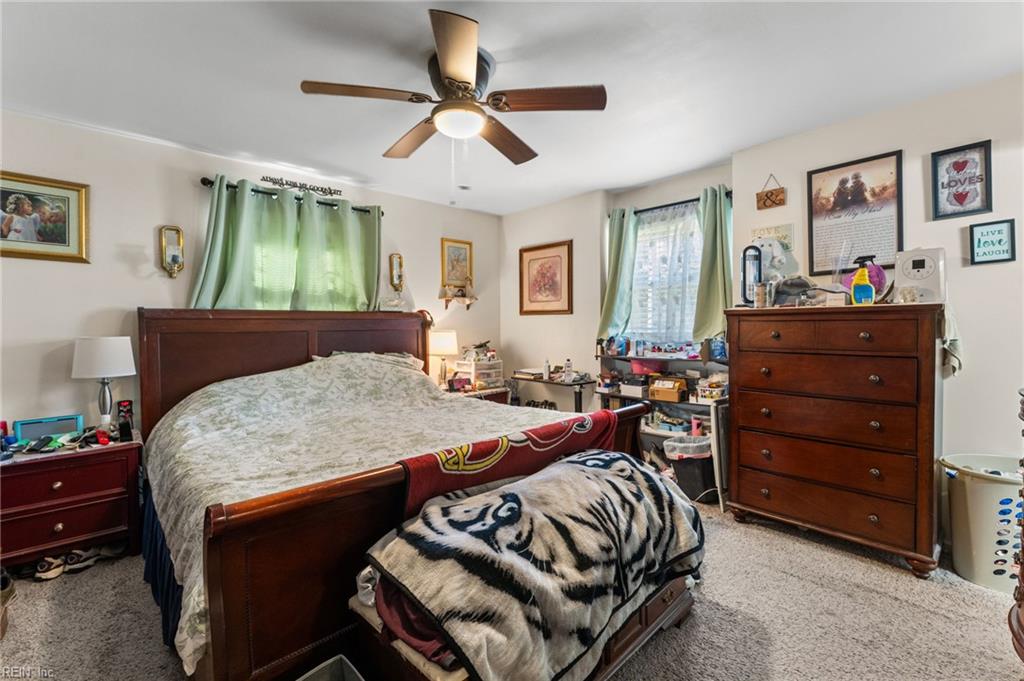 318 Williamsburg Court Newport News VA 23606