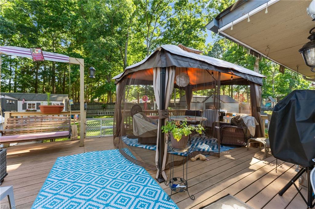 318 Williamsburg Court Newport News VA 23606