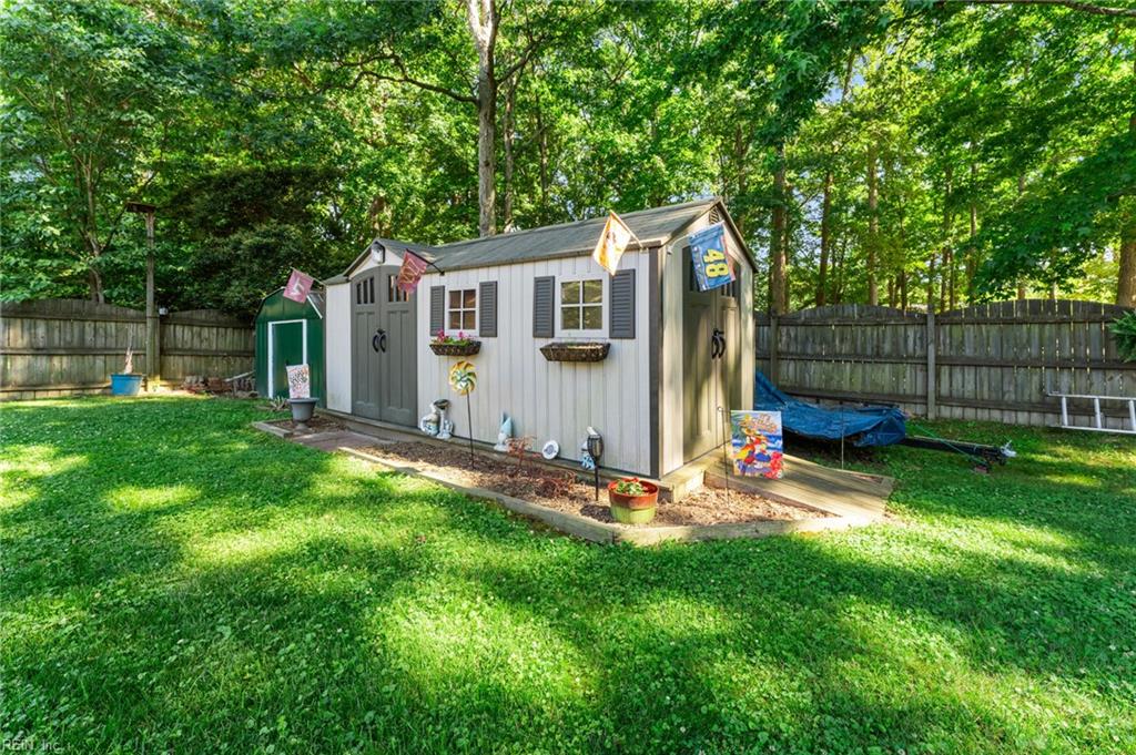 318 Williamsburg Court Newport News VA 23606