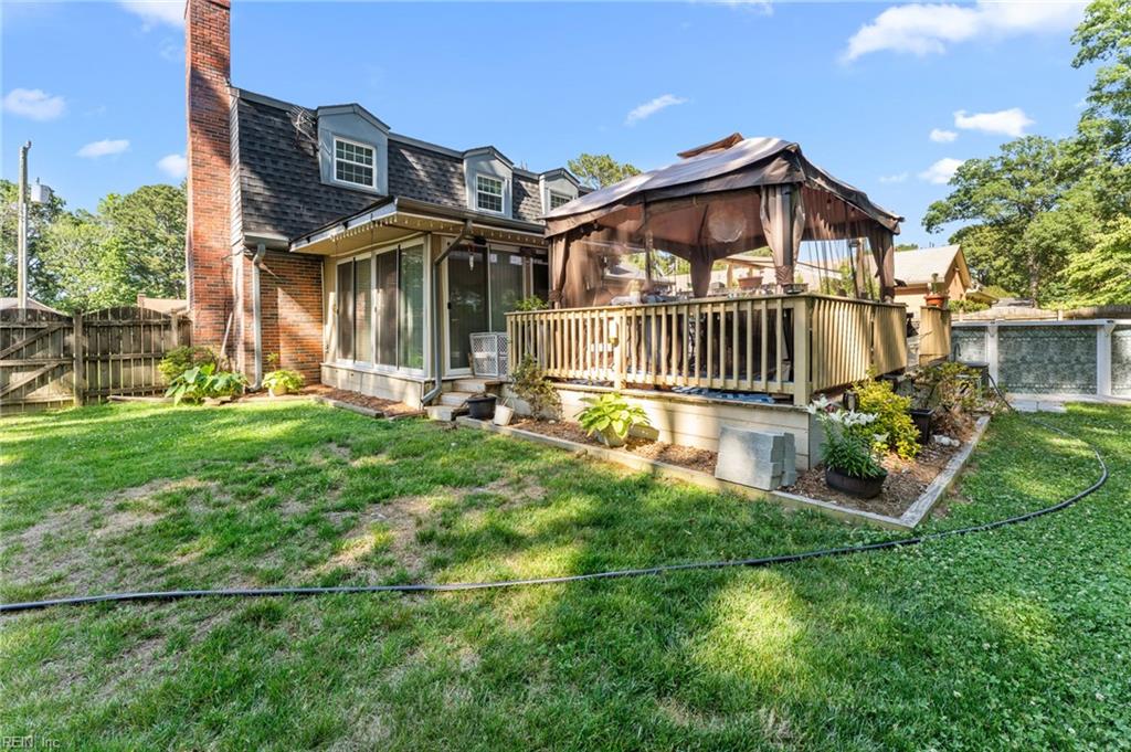 318 Williamsburg Court Newport News VA 23606