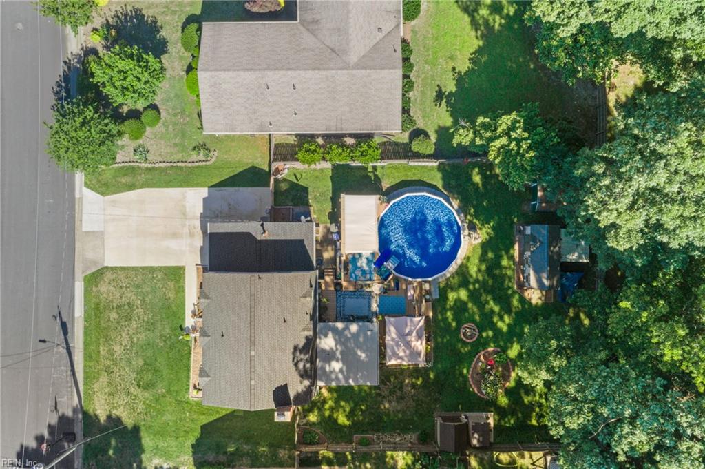 318 Williamsburg Court Newport News VA 23606