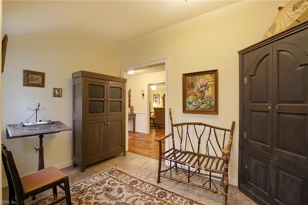 9550 Gee Farm Road Gloucester VA 23061