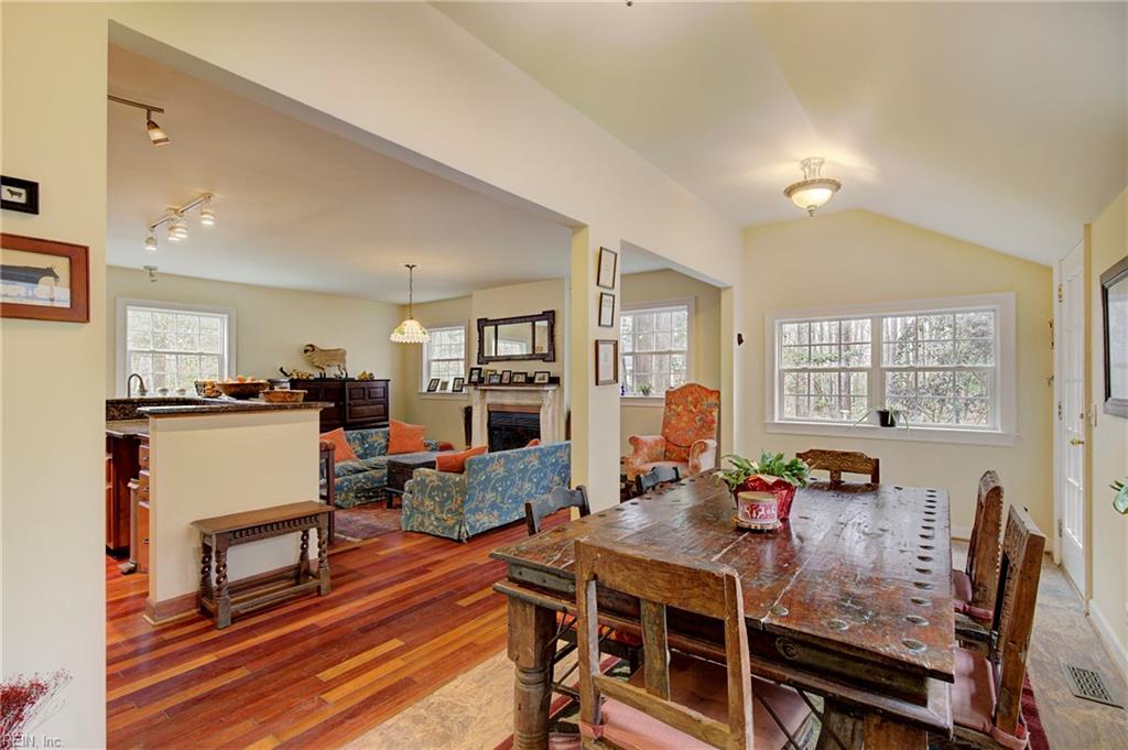 9550 Gee Farm Road Gloucester VA 23061