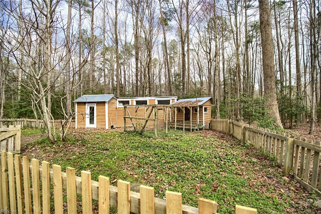 9550 Gee Farm Road Gloucester VA 23061